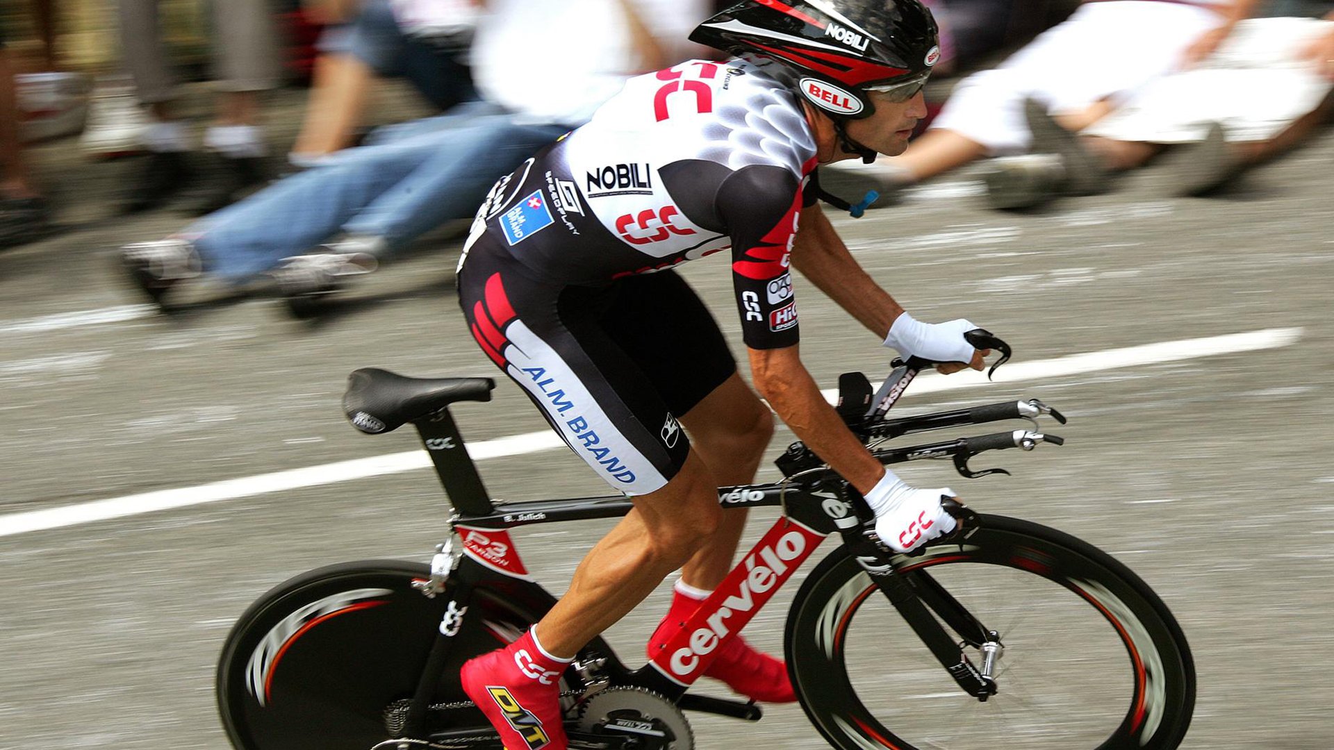 末尾保级区球队的“生死局”，胜负关乎未来，保级队球迷