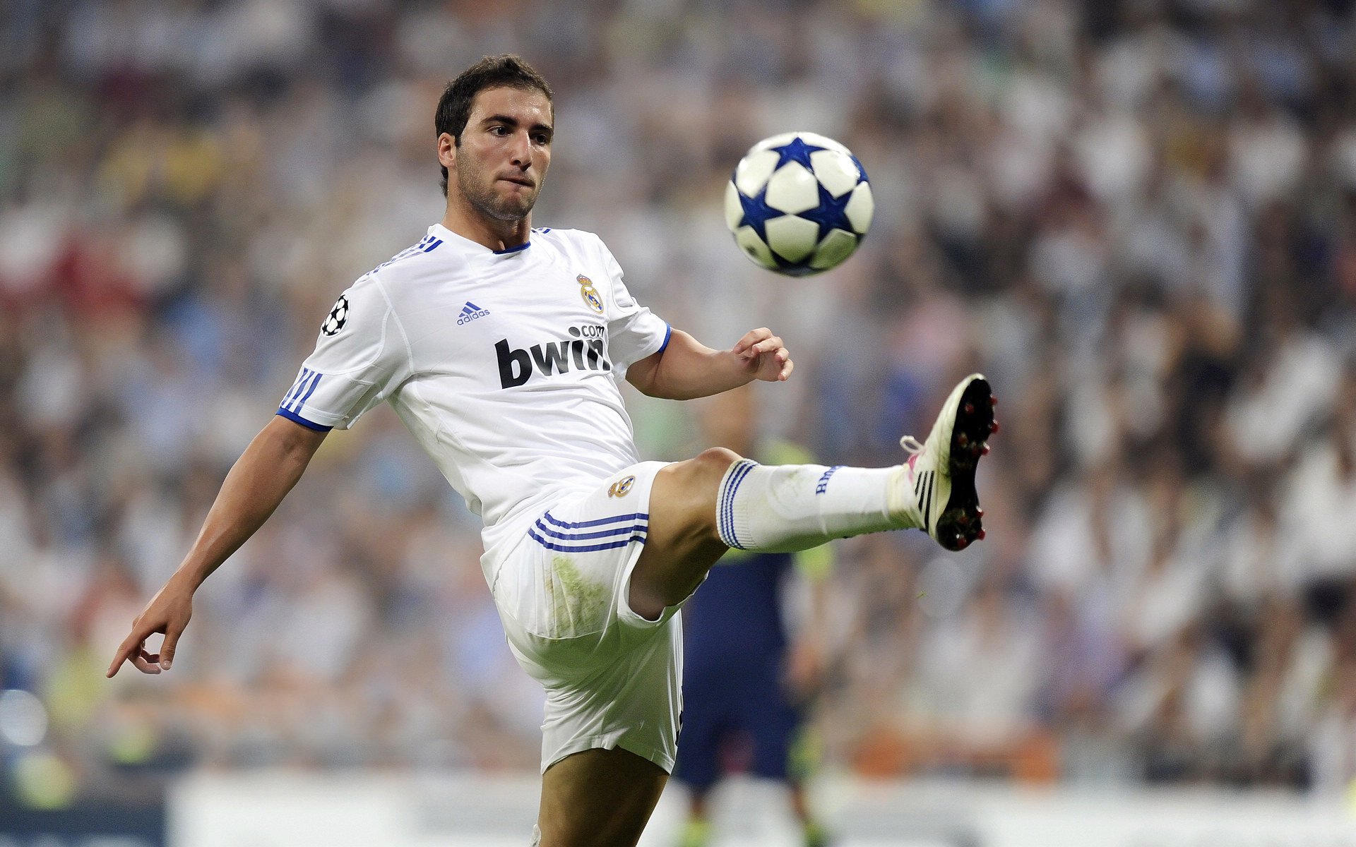 法甲“新贵”崛起,实力较劲不断加剧,法甲首秀